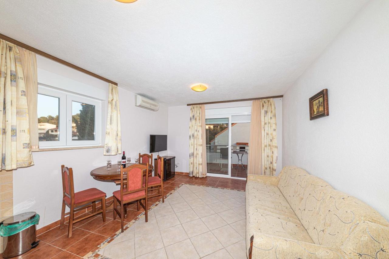 Sea View Apartments Sirena 奥库格哥恩基 外观 照片